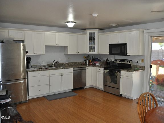 3rd image of 3537 E GELDING Drive