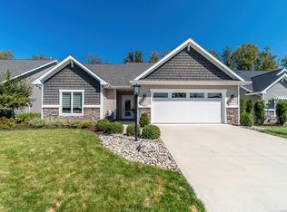 9804 Oak Trail Rd, Fort Wayne, IN 46825