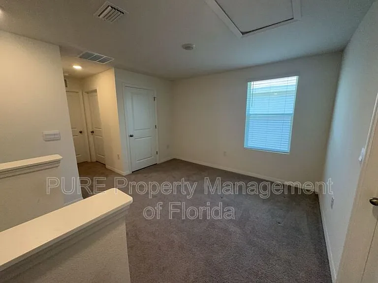 8702 SW 46th Ave — Photo 25