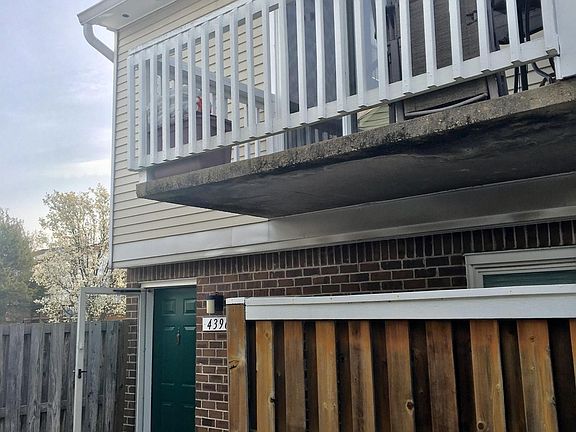 2nd image of 4396 Pembrook Village Dr #91