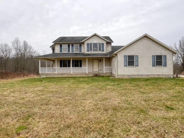 3752 Holmes Rd, Cambridge, OH 43725
