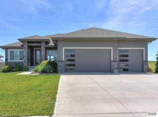 4537 S 217th St, Elkhorn, NE 68022