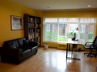 606 Green Bay Rd APT 1A, Glencoe, IL 60022