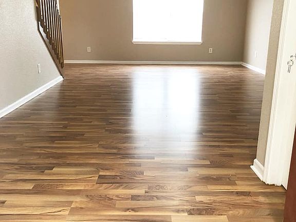 4th image of 2538 Santaro Ct