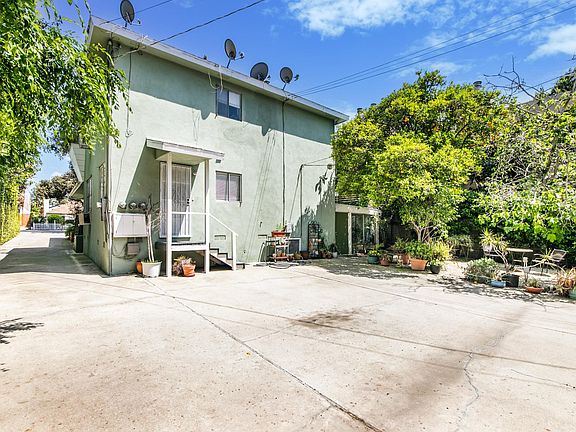 4th image of 4181 Tujunga Ave #4183