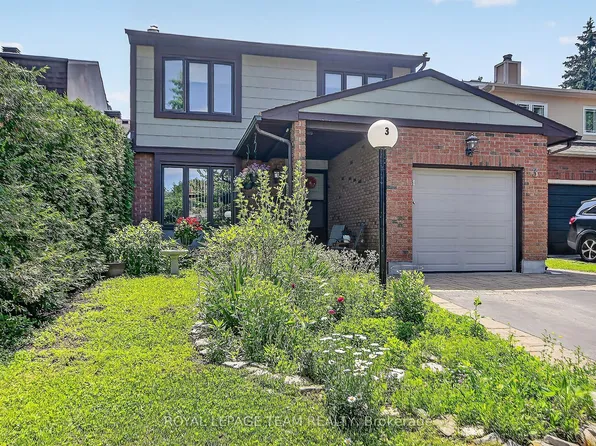 3 Haywood Cres, Ottawa, ON K2L 2J3