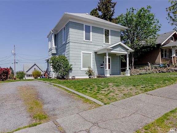 4th image of 919 E 32nd St