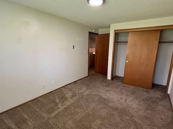 401 S Holly St APT 14