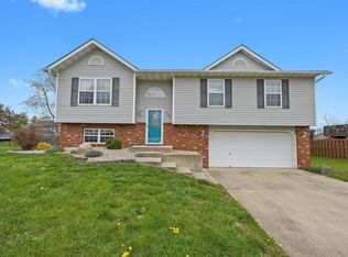 733 Copper Line Rd, Maryville, IL 62062