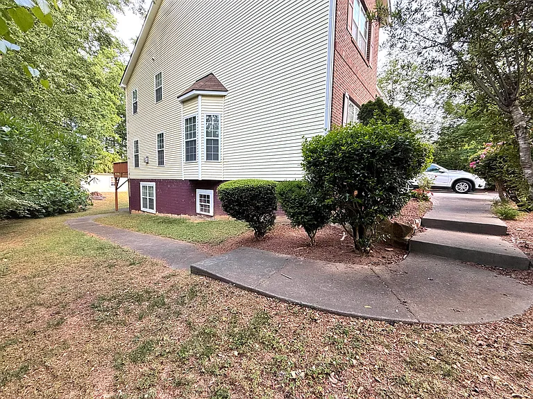 112 Meadow Run — Photo 6