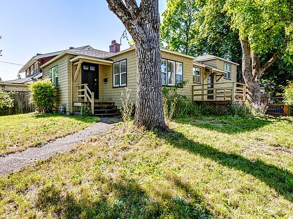 3rd image of 92 W 17th Ave