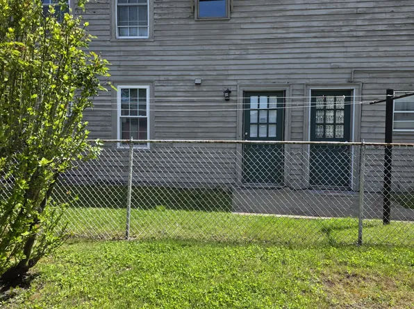 19 South St #B, Pawtucket, RI 02860
