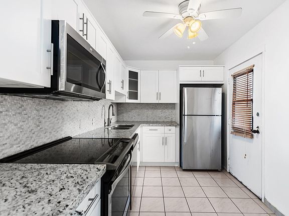 3rd image of 3301 N Country Club Drive #611