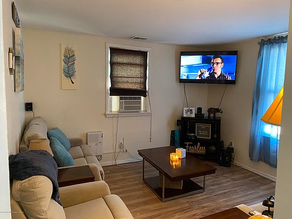 5th image of 1072 Ocean Ave APT 5