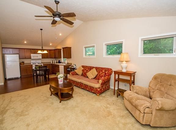 4th image of 50081 Brynnwood Dr
