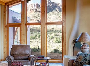 2901 Zuni Cir, Springdale, UT 84767