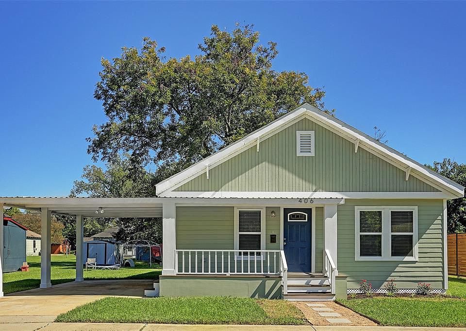 1st image of 406 Live Oak St