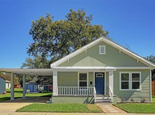 406 Live Oak St, Sugar Land, TX 77498