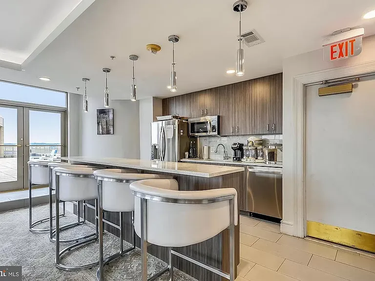 3650 S Glebe Rd #647 — Photo 52