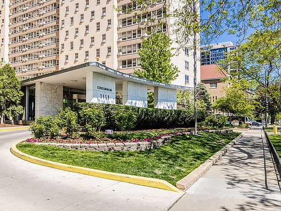 2nd image of 3950 N Lake Shore Dr APT 2015
