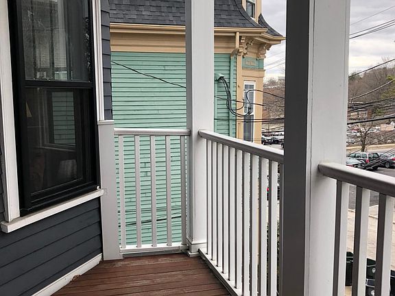4th image of 168 Prospect St #2