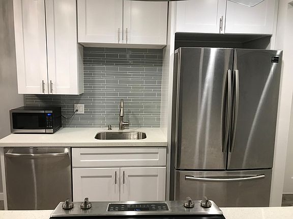4th image of 8671 Lake Murray Blvd