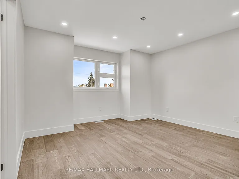 53 Buttonwood Ave — Photo 36