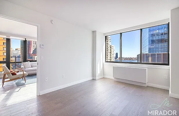 Rented by Mirador Real Estate | media 45