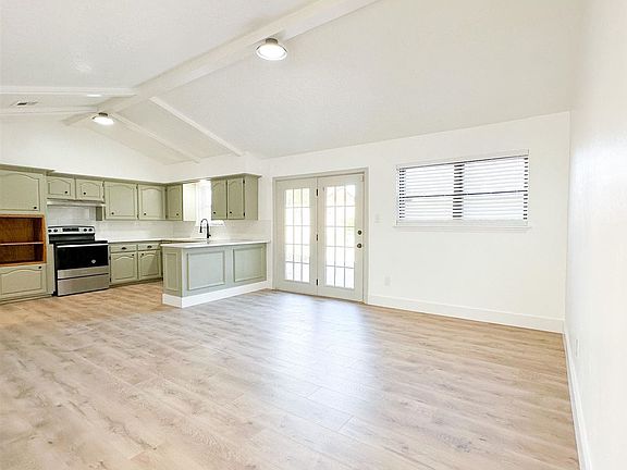 5th image of 6749 NW Compass Dr