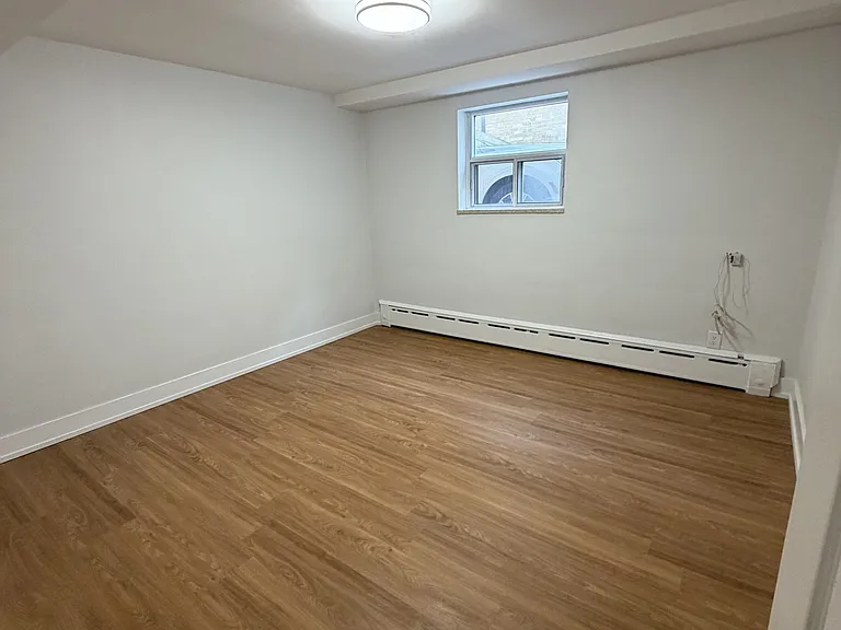 3877 Bathurst St #1 — Photo 5