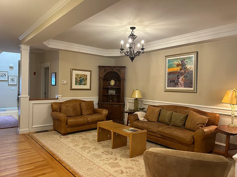 114 Jarvis Cir #114 — Photo 6