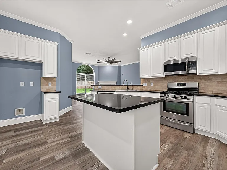 14531 Chestnut Falls Dr — Photo 18