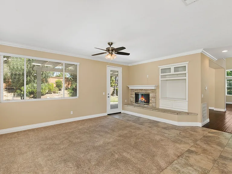 43493 Dodaro Dr — Photo 10