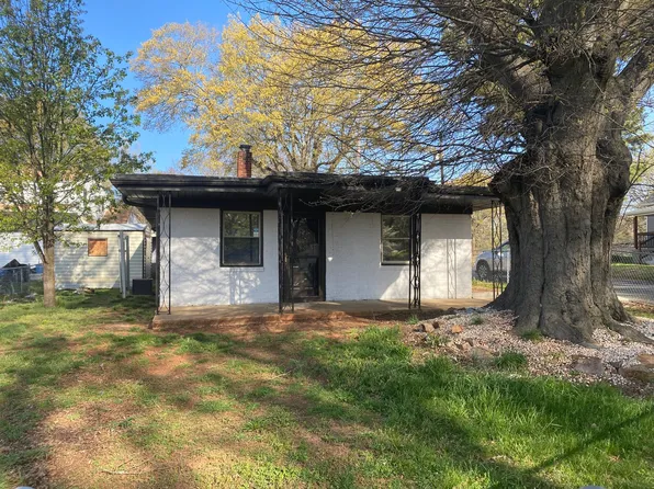 1508 Beechwood Dr, Gastonia, NC 28052