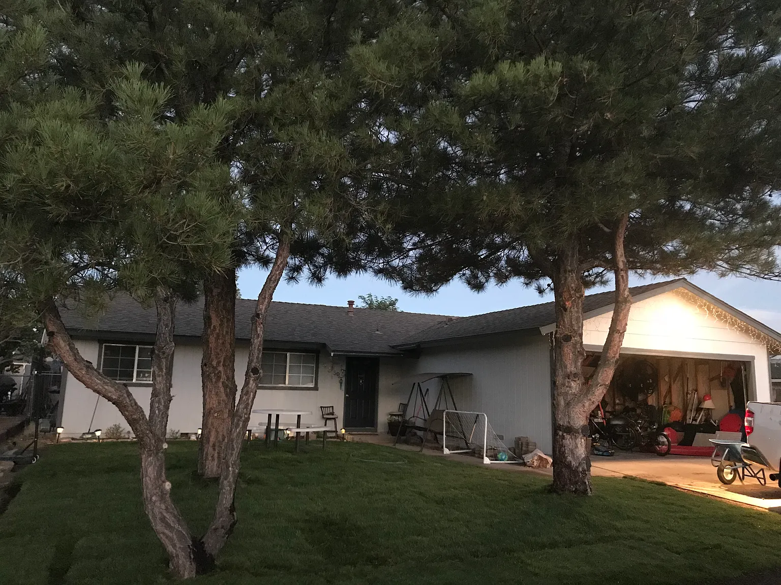 935 La Loma Dr photo 1