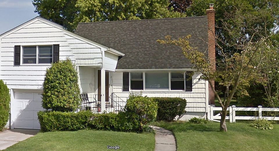 1st image of 433 N Queens Ave