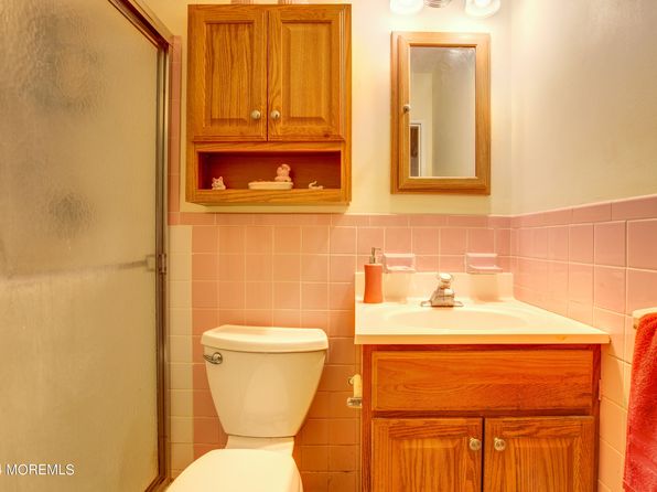 1 Willow Street UNIT C, Toms River, NJ 08757