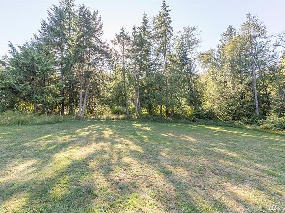 5th image of 5268 NE Ponderosa Blvd