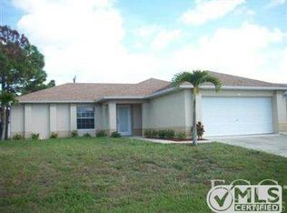 611 SW 9th Ct, Cape Coral, FL 33991