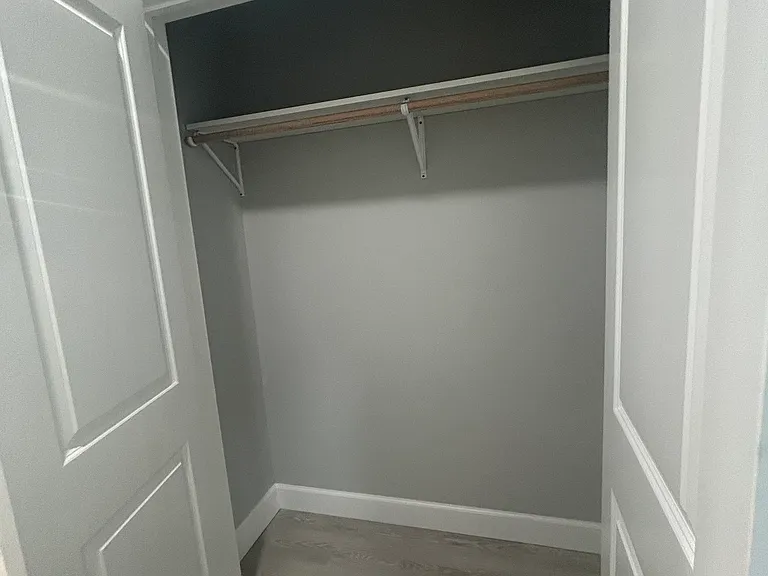 168-170 Fair St #103 — Photo 6
