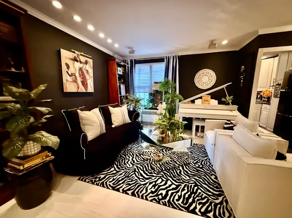 112-25 34th Avenue image 14 of 53