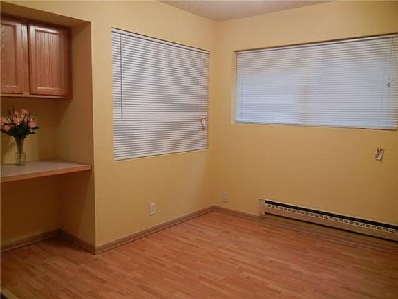 4th image of 3025 127th Pl SE