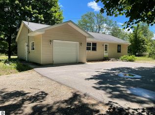 10511 Lake Of The Woods Rd, Mancelona, MI 49659