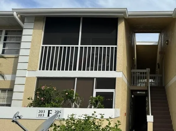 1534 SE Royal Green Circle #103, Port St Lucie, FL 34952