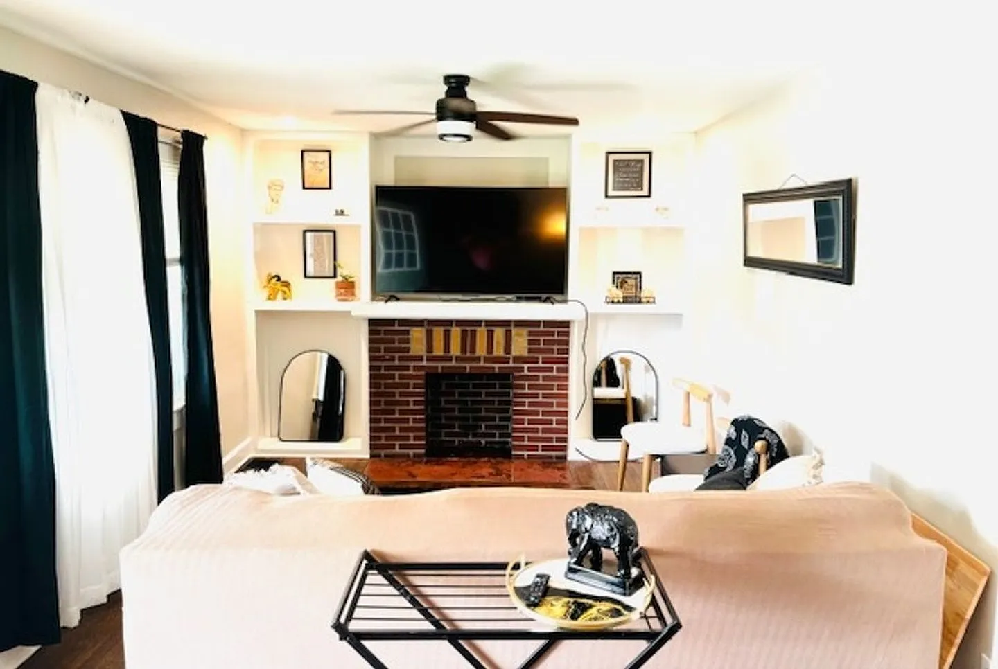 Charming 2BR House in Indianapolis — Photo 4