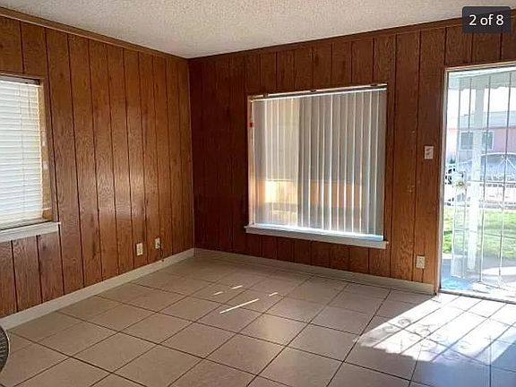 2nd image of 5841 25th Ave