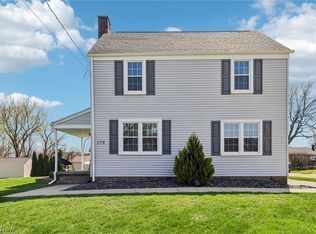 178 Como St, Struthers, OH 44471