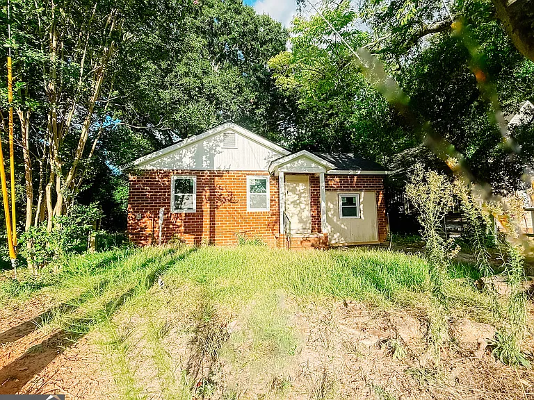 3696 Flamingo Dr — Photo 1