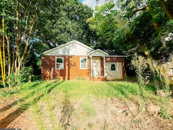 3696 Flamingo Dr, Macon, GA 31206