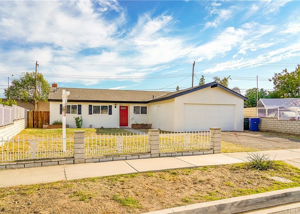 1st image of 1866 E Granada Ct